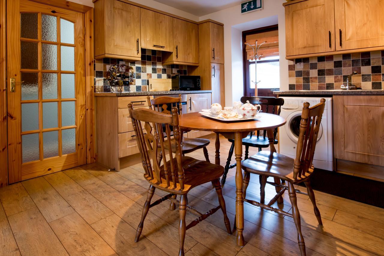 Brennan'S Accommodation Glenties Eksteriør bilde